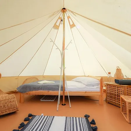 Luxury tent Valea Doftanei Glamping *
