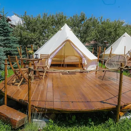 Luxury tent Valea Doftanei Glamping Tesila