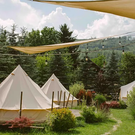 Luxury tent Valea Doftanei Glamping *